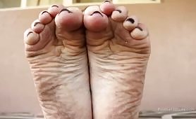 Widest and most meaty soles you'll see - MALEKA