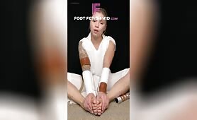 star wars Rey cosplay feet jerk off instructions