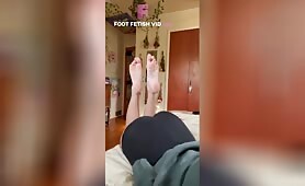 HarmonyXjade soles in the pose